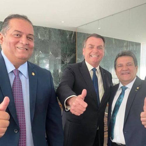 Com a benÃÂ§ÃÂ£o de Eduardo Gomes, candidatura de Osires Damaso recebe sinalizaÃÂ§ÃÂ£o de apoio de Jair Bolsonaro para seu pleito em Palmas