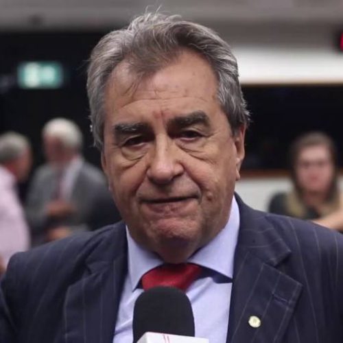 CÃÂ©lio Moura questiona privatizaÃÂ§ÃÂµes que estÃÂ£o sendo feitas pelo Governo do Estado do Tocantins