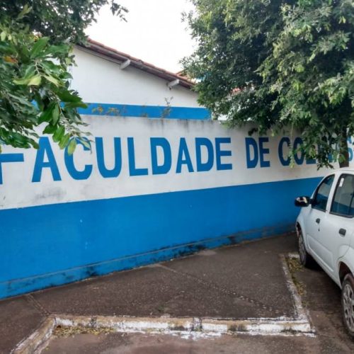 UNIESP em Colinas ÃÂ© autuada pelo Procon Tocantins  por negligÃªncia no atendimento aos alunos