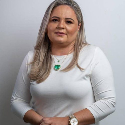 NÃÂ©lida Miranda Cavalcante (PV) lanÃÂ§a prÃÂ©-candidatura ÃÂ  prefeita de Barra do Ouro e  recebe apoio polÃÂ­tico de Isaam Saado e LÃÂ©o Barbosa