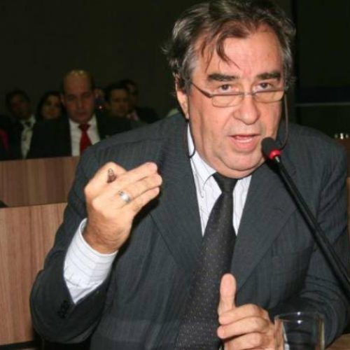 CÃÂ©lio Moura e mais aliados do PT ÃÂ© contra a reforma da PrevidÃªncia e as privatizaÃÂ§ÃÂµes de Carlesse