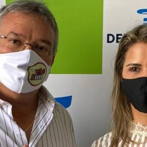 SD, o DEM e o PSC oficializam de SalomÃÂ£o Barros e Viviane Azevedo para prefeitura de TocantinÃÂ³polis