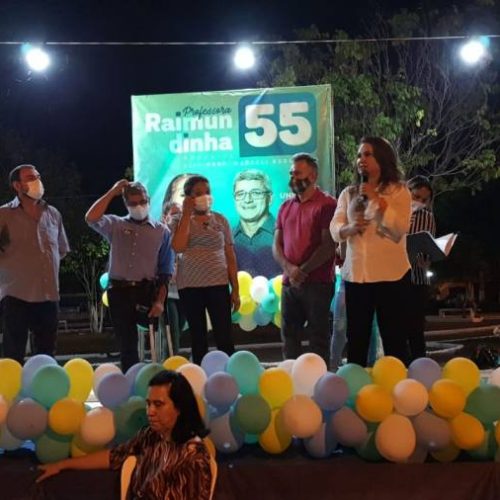 Abertura do comitÃª de campanha da candidata a prefeita de Colinas Raimundinha Almeida reÃÂºne autoridades polÃÂ­ticas do Tocantins