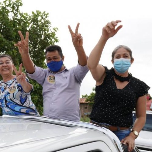 Grande Carreata de Miuyki Hashida conta com a presenÃÂ§a de Eduardo do Dertins, lideranÃÂ§as municipais e a populaÃÂ§ÃÂ£o