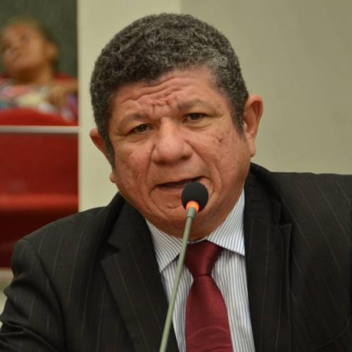 Ivory de Lira sai em defesa do Governo do Tocantins e diz que Ã¢ÂÂlheÃ¢ÂÂ causou estranheza ao ver Cinthia Ribeiro jogar a sua responsabilidade a outrem