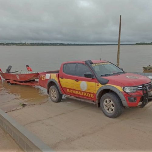 Em Couto MagalhÃÂ£es, bombeiros militares completam quatro dias de buscas a pescador afogado