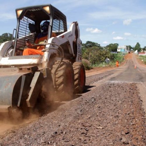 Governo do Tocantins, diz que Ã¢ÂÂmonitora trechos crÃÂ­ticosÃ¢ÂÂ e projeta reconstruÃÂ§ÃÂ£o de rodovias deterioradas pelo tempo e trÃÂ¡fego pesado