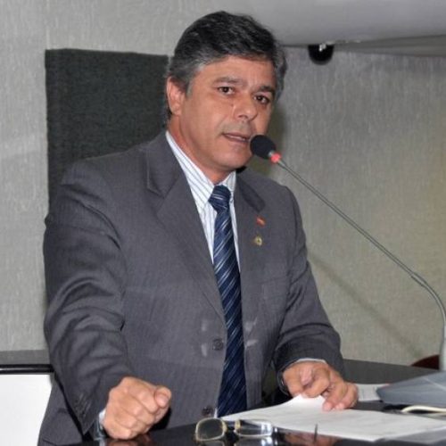 Deputado Eduardo do Dertins alerta sobre golpes e diz que celular foi clonado