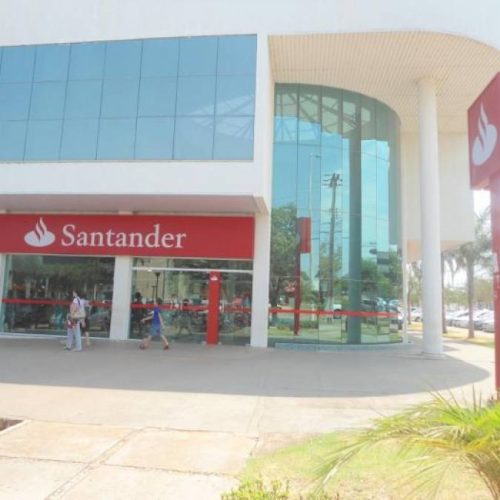 Santander lanÃÂ§a duas regionais de agronegÃÂ³cio no Centro-Oeste e no Tocantins