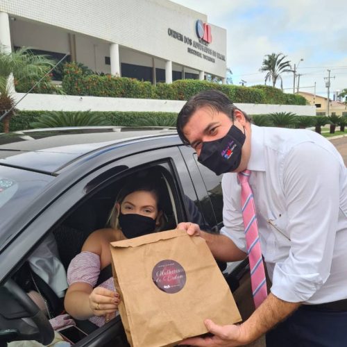 OAB/TO comemora Dia da Mulher e presenteia advogadas com a entrega de cerca de 300 kits em drive thru em Palmas