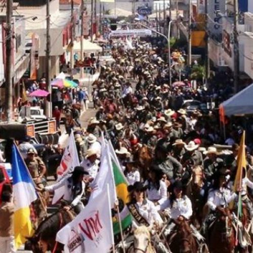 Expoara divulga programaÃÂ§ÃÂ£o da cavalgada 2018