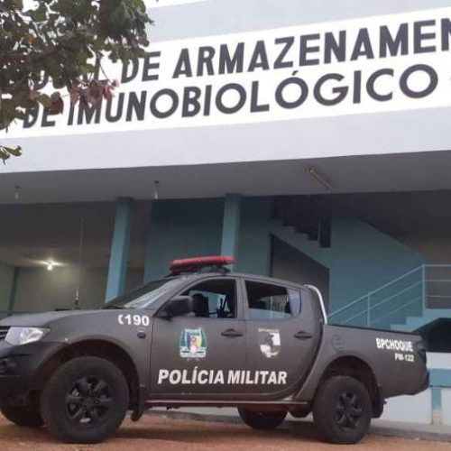 PolÃÂ­cia Militar reforÃÂ§a seguranÃÂ§a das vacinas contra a Covid-19 armazenadas no LaboratÃÂ³rio Central