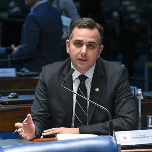 Após decisão de Barroso sobre criação de CPI, Rodrigo Pacheco diz que cumprirá determinação