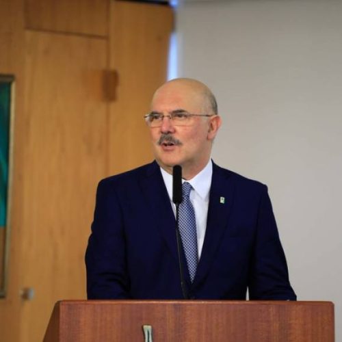 Mauro Carlesse e ministro Milton Ribeiro inauguram Escola de Tempo integral em Araguaína