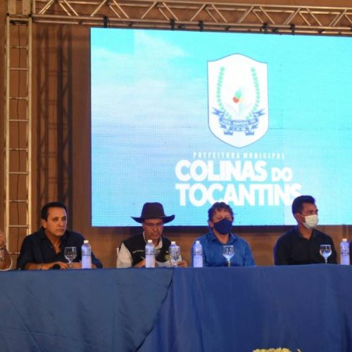 Na presença de Dertins, Damaso e Gaguim, ministro do Turismo destaca em Colinas potencial turístico do Tocantins