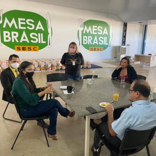 Eli Borges realiza visita Ã  unidade do Mesa Brasil Sesc no Tocantins