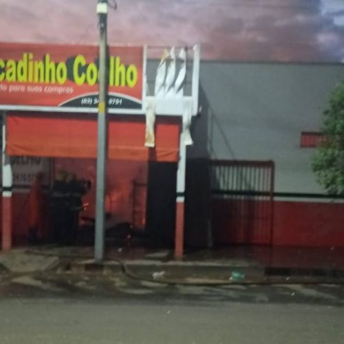 Polícia afasta indício de crime em incÃªndio que destruiu mercado em Colinas