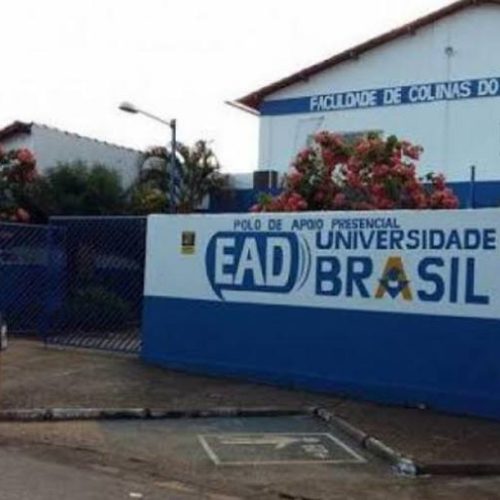 Grupo de ex-funcionários da Faculdade de Colinas cobram pagamento de salário; Uniesp nega