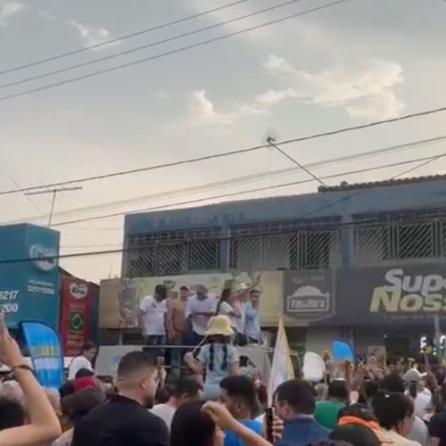 Eduardo Siqueira Campos encerra campanha na avenida Tocantins com  apoio popular