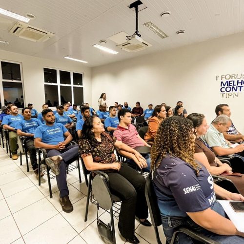 Alunos se formam através de curso do SENAI em parceria com a VLI (Crédito: Divulgação).