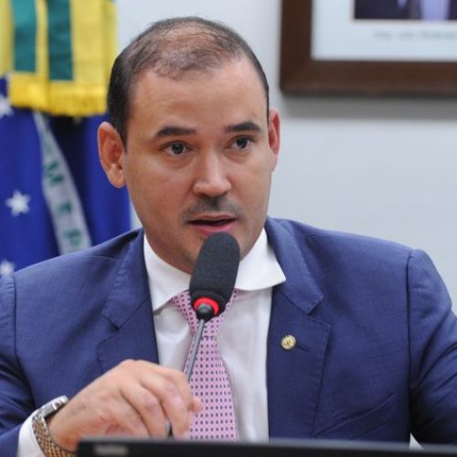 Vicentinho Júnior deixa a Secretaria de Ações Estratégicas do Tocantins